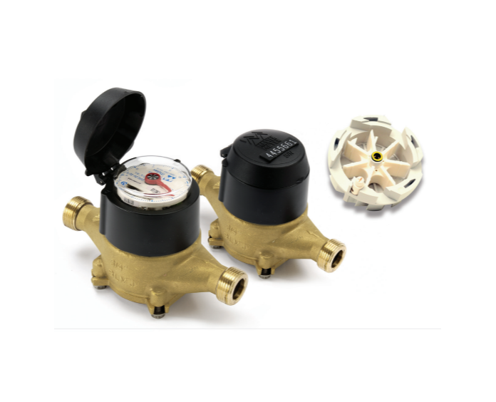 Master Meter Bottom Load Multijet ¾” x 5/8”   (includes couplings)